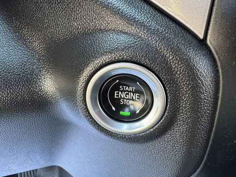 Used 2023 Chevrolet Silverado 1500 W/T image 31