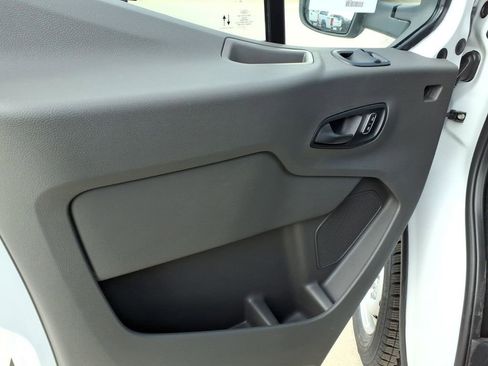 New 2026 Ford Transit 250 148 Medium Roof RWD image 13