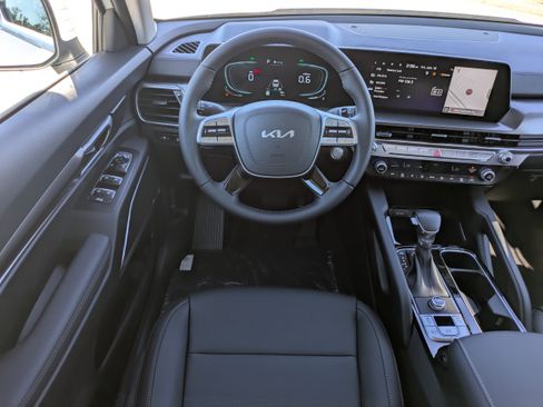 New 2025 Kia Telluride LX image 21