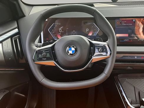 Used 2026 BMW X3 xDrive30i w/ Premium Package AWD/4WD image 5