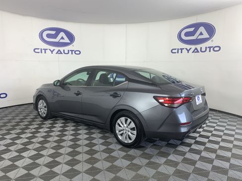 Used 2024 Nissan Sentra S FWD image 5