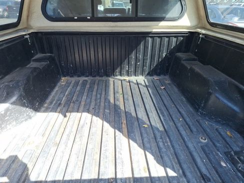 Used 2013 Toyota Tacoma 4x4 Double Cab w/ TRD Off-Road Pkg image 7