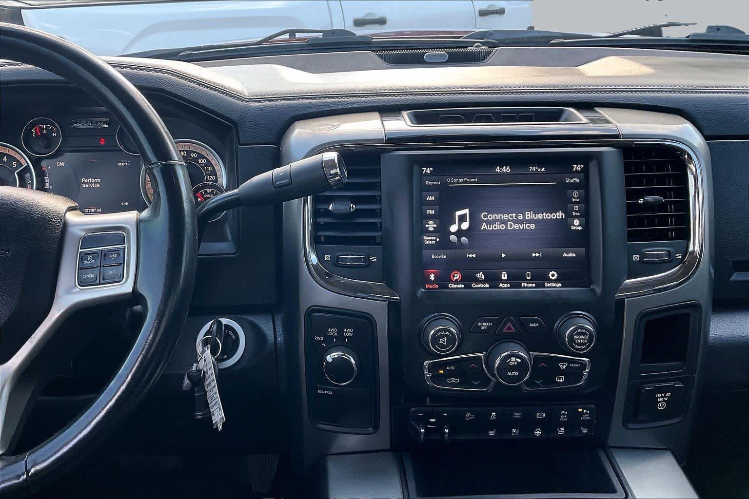Used 2018 RAM 2500 Laramie w/ Sport Appearance Group AWD/4WD image 7