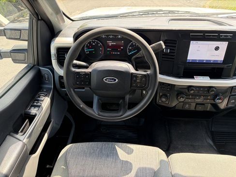 Used 2023 Ford F350 XLT w/ FX4 Off-Road Package AWD/4WD image 31