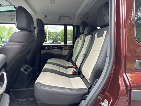 New 2025 INEOS Grenadier Fieldmaster Edition image 30