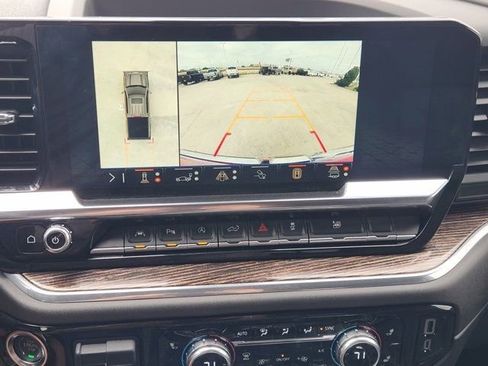 Used 2025 GMC Sierra 1500 Elevation w/ Elevation Premium Package image 6