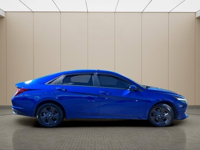 Used 2021 Hyundai Elantra SEL FWD image 7