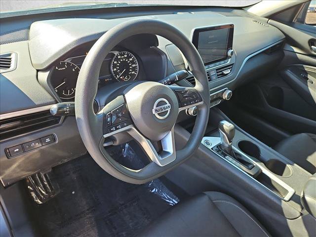Used 2019 Nissan Altima 2.5 S FWD image 11