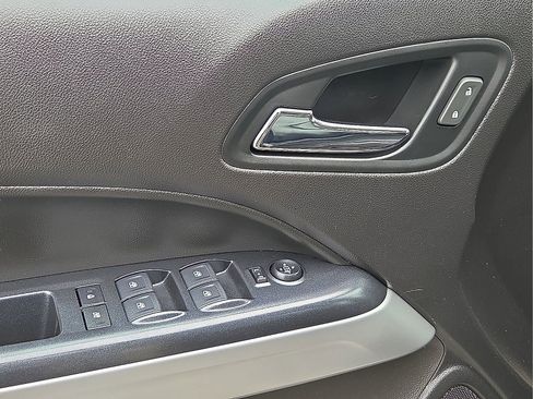 Used 2021 Chevrolet Colorado ZR2 AWD/4WD image 13