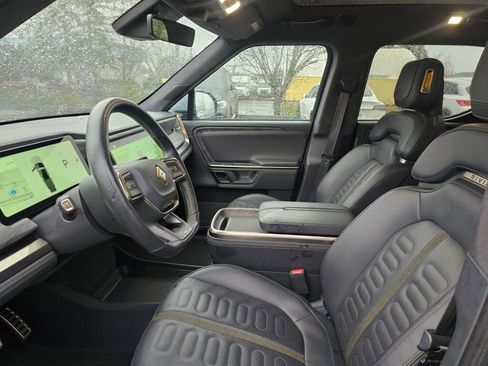 Used 2022 Rivian R1T Launch Edition image 25