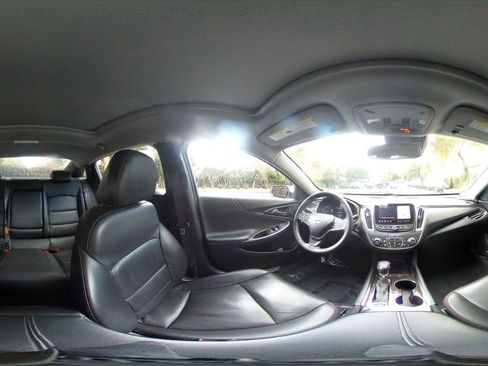 Used 2024 Chevrolet Malibu LT image 42