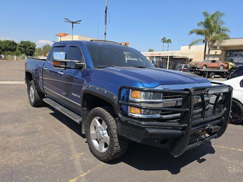 Used 2016 Chevrolet Silverado 2500 LTZ w/ Duramax Plus Package AWD/4WD image 4