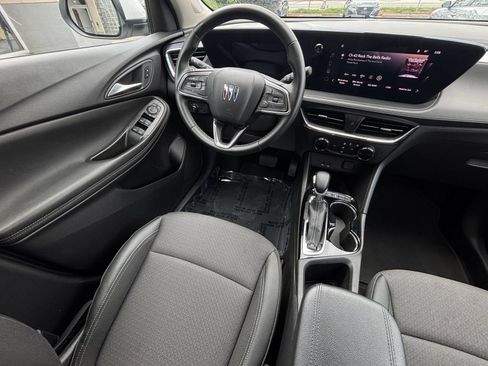 Used 2025 Buick Encore GX Preferred FWD image 34