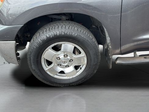 Used 2011 Toyota Tundra 4x4 CrewMax w/ TRD Off-Road Pkg image 36