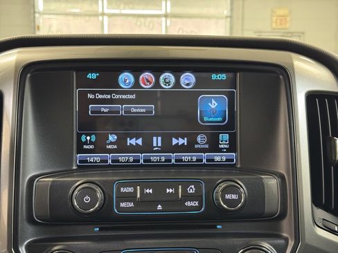 Used 2017 Chevrolet Silverado 1500 LT w/ All Star Edition image 34