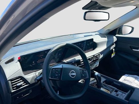New 2026 Nissan Sentra SV w/ SV Convenience Package FWD image 6