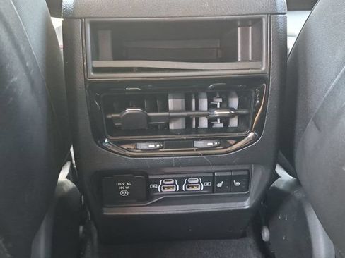 Used 2024 Jeep Grand Cherokee Limited 4xe AWD/4WD image 21