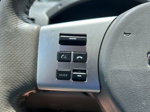 Used 2017 Nissan Frontier 2WD Crew Cab image 26