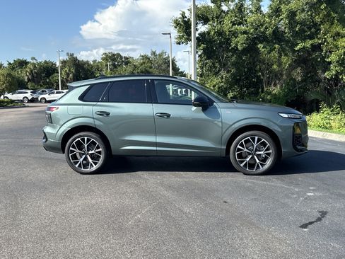 New 2026 Audi Q3 quattro 2.0T AWD/4WD image 3