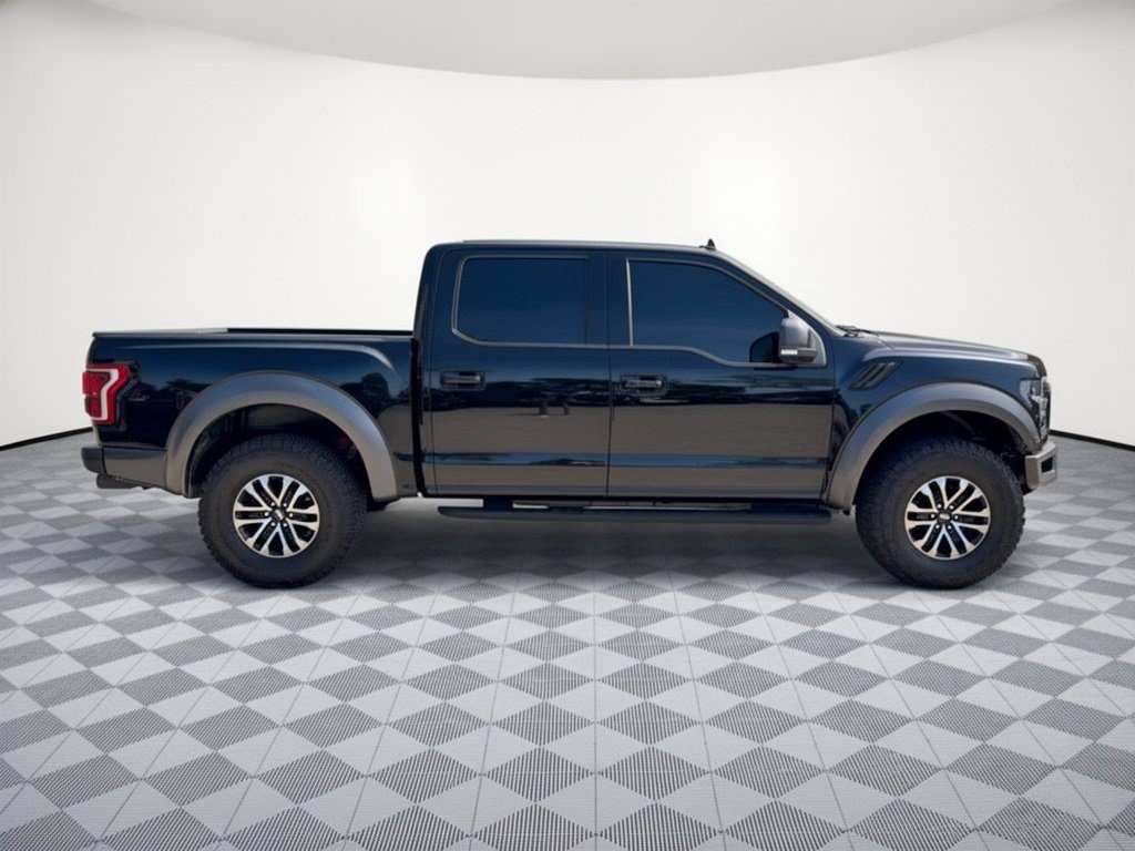 Used 2019 Ford F150 Raptor w/ Equipment Group 802A Luxury AWD/4WD image 8