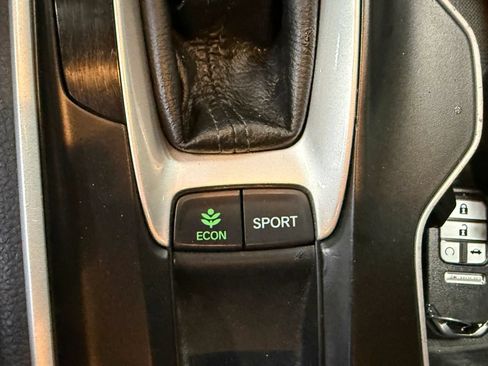 Used 2022 Honda Accord Sport Special Edition image 40