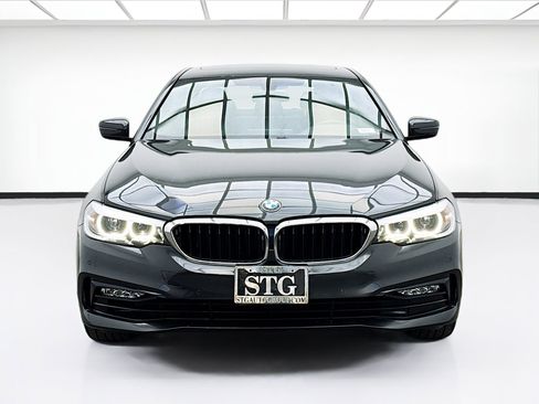 Used 2018 BMW 530e 530e iPerformance image 2