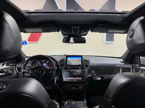 Used 2019 Mercedes-Benz GLS 450 4MATIC image 10
