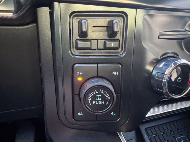 Used 2025 Ford F150 Raptor AWD/4WD image 29