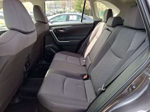 Used 2025 Toyota RAV4 XLE image 10