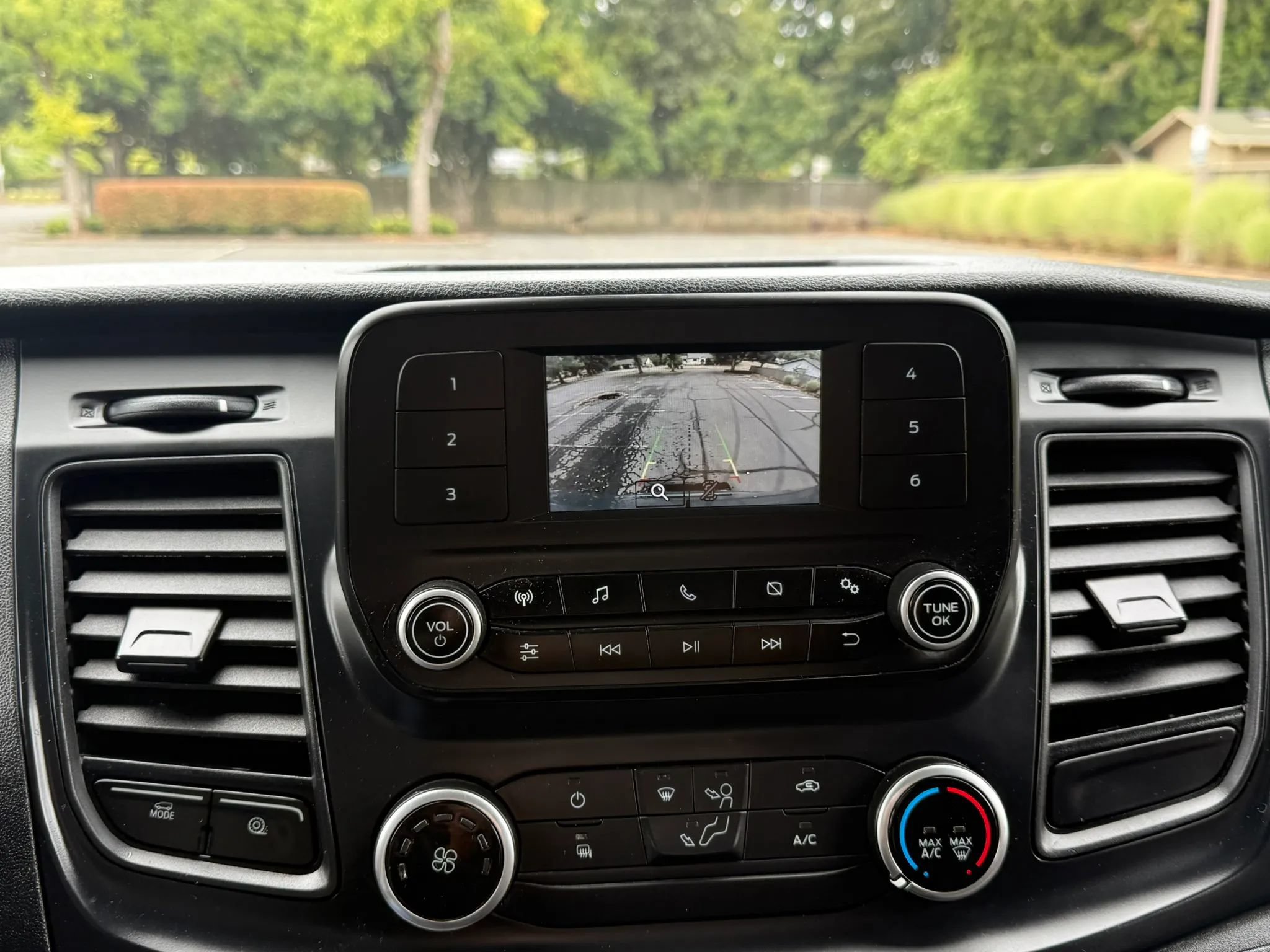 Used 2020 Ford Transit 250 148 High Roof Extended RWD image 14