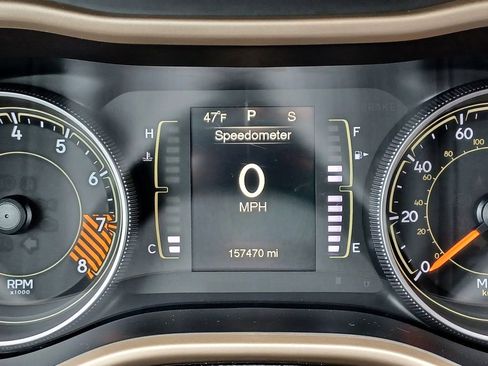 Used 2015 Jeep Cherokee Latitude image 16