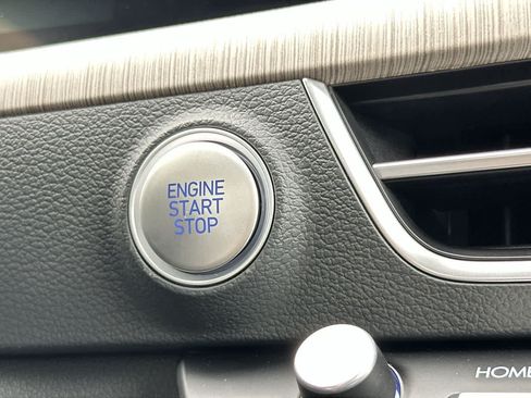 Used 2025 Hyundai Sonata SEL FWD image 17