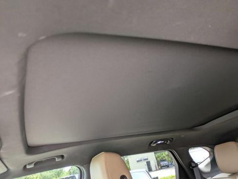 Used 2020 Chevrolet Blazer Premier w/ Driver Confidence II Package image 19