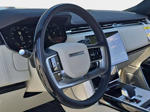 New 2026 Land Rover Range Rover SE AWD/4WD image 17
