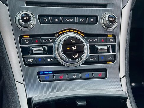 Used 2020 Lincoln MKZ Reserve w/ Elements Package FWD image 16