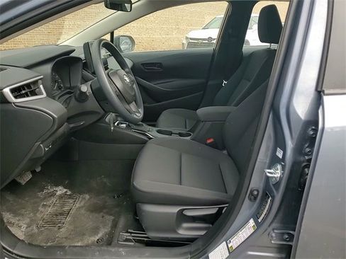 Certified 2025 Toyota Corolla LE image 11