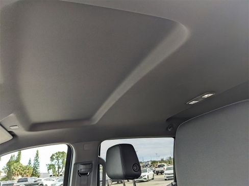 Used 2024 GMC Sierra 1500 SLT image 23