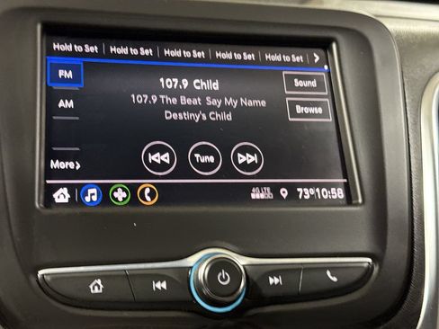Used 2021 Chevrolet Equinox LS w/ LS Convenience Package FWD image 14