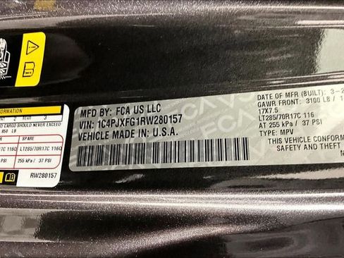 Used 2024 Jeep Wrangler Unlimited Rubicon w/ Convenience Group image 18