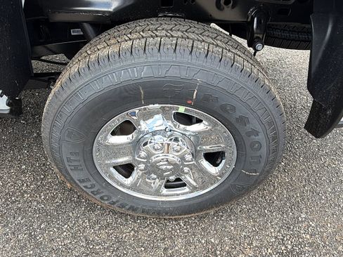 New 2026 RAM 2500 Tradesman AWD/4WD image 12