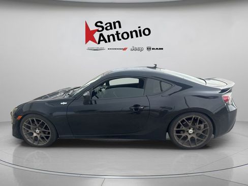 Used 2016 Scion FR-S RWD image 7