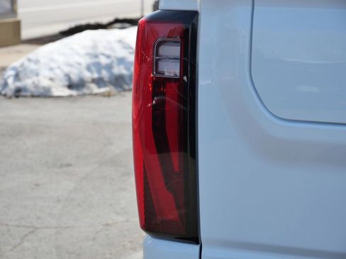 New 2026 GMC Sierra 3500 Denali w/ Denali Reserve Package image 11