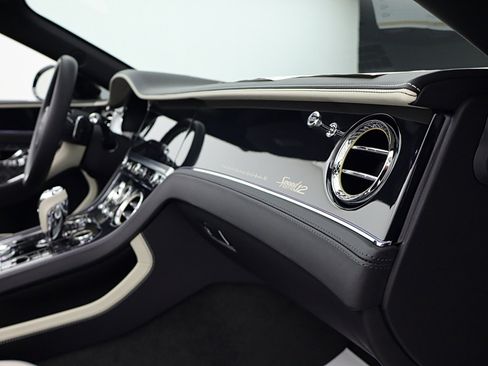 Used 2024 Bentley Continental GT Speed image 49