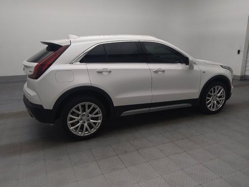 Used 2021 Cadillac XT4 Premium Luxury w/ Cold Weather Package FWD image 10