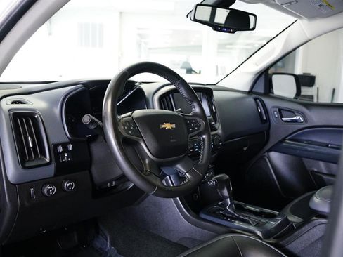 Used 2017 Chevrolet Colorado Z71 image 11