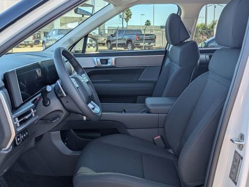 New 2026 Hyundai Santa Fe SE image 12