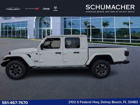 New 2026 Jeep Gladiator Mojave AWD/4WD image 4