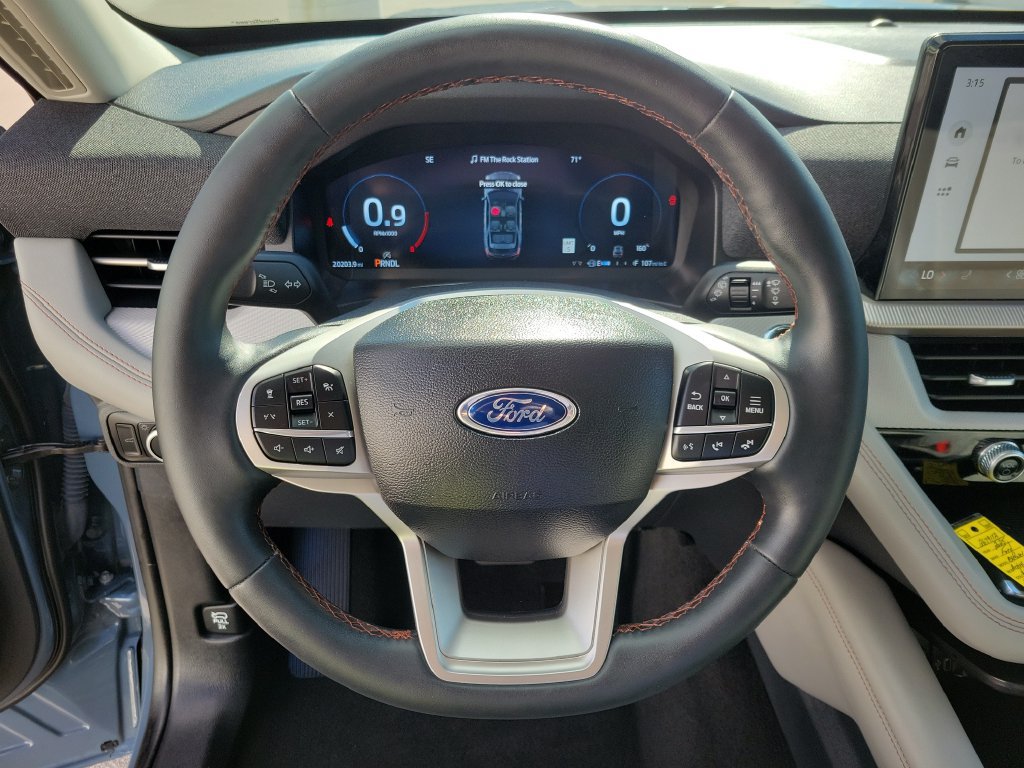 Used 2025 Ford Explorer Active w/ Active Comfort Package AWD/4WD image 25