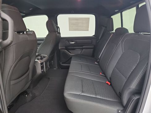 New 2026 RAM 1500 Express AWD/4WD image 28