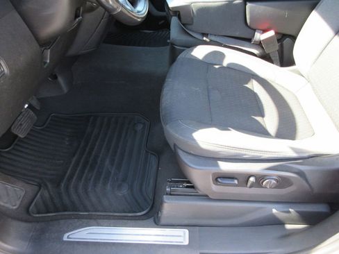 Used 2021 Chevrolet Silverado 1500 LT AWD/4WD image 22